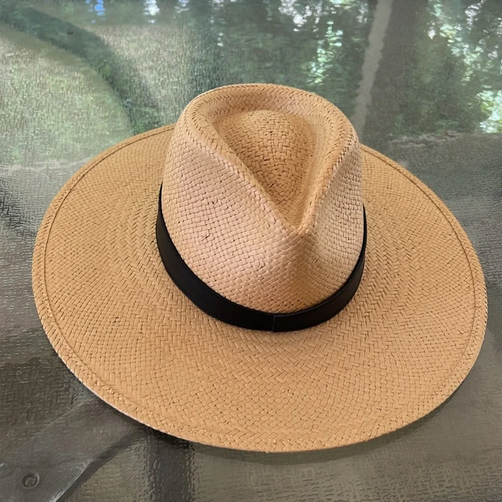 Janessa Leone classic wide